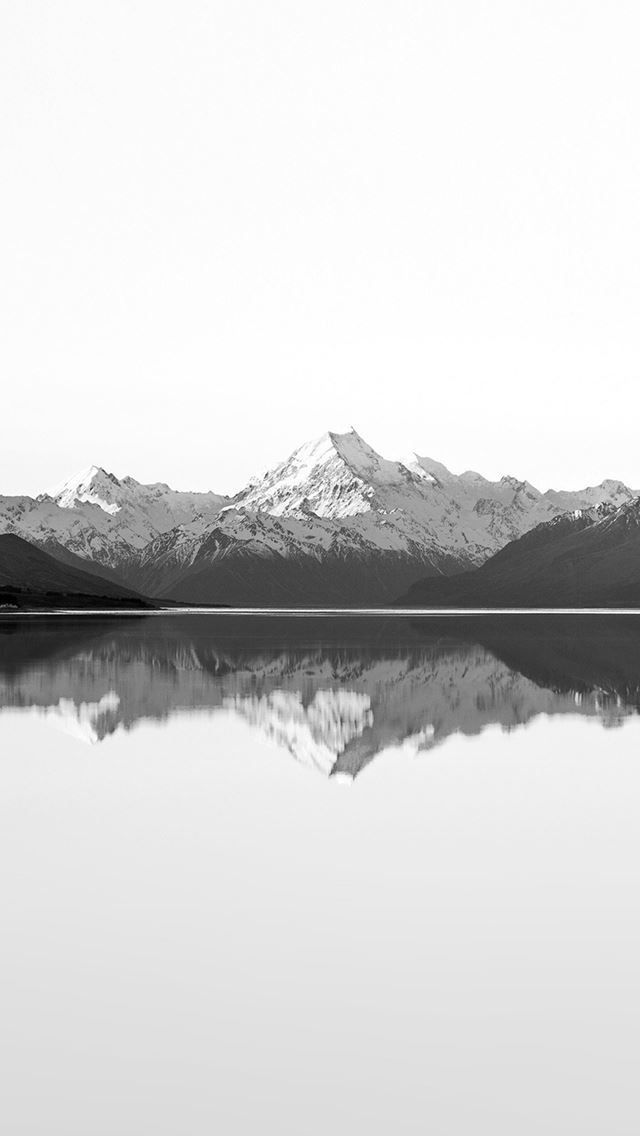 640x1136 Reflection Lake Blue Mountain Water River Bw White - reflection iPhone Wallpaper