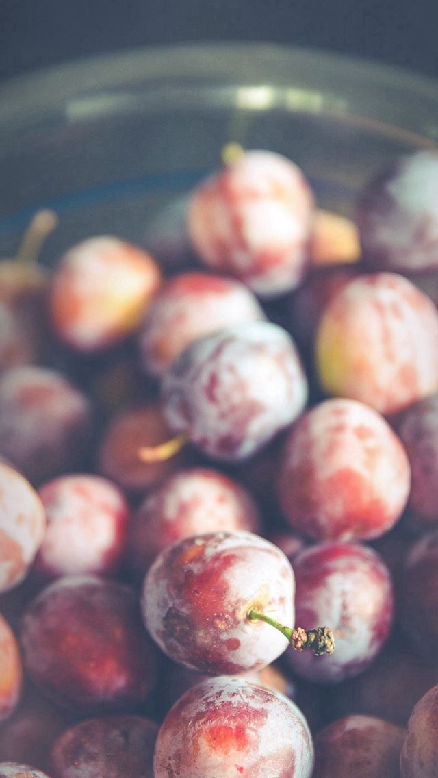 640x1136 Berry Grape Food Flower Nature -  iPhone Wallpaper