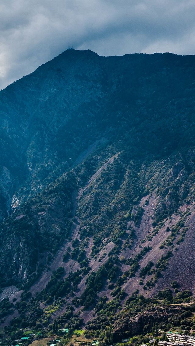640x1136 Mountain Rock Soil City Blue Summer - shadow iPhone Wallpaper