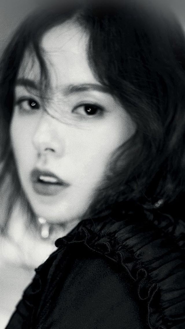 640x1136 Kpop Minhyorin Girl Dark Bw Celebrity Bigbang - celebrity iPhone Wallpaper