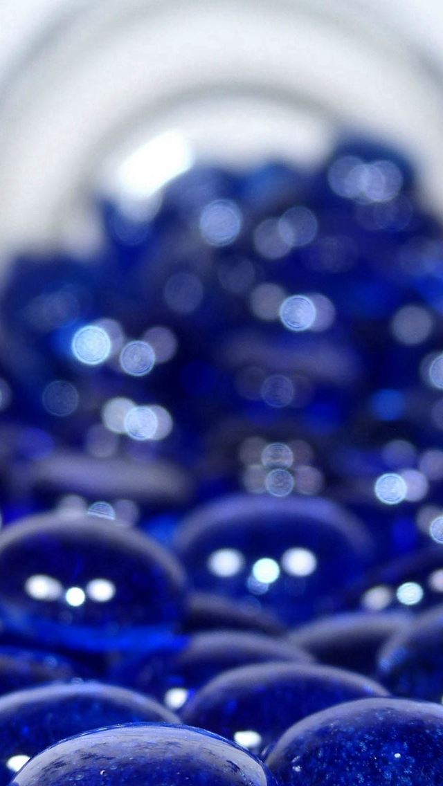 640x1136 Abstract Crystal Blue Stone Soft Bokeh -  iPhone Wallpaper