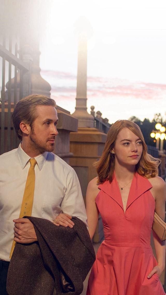 640x1136 Lalaland Ryan Gosling Emma Stone Red Film - film iPhone Wallpaper