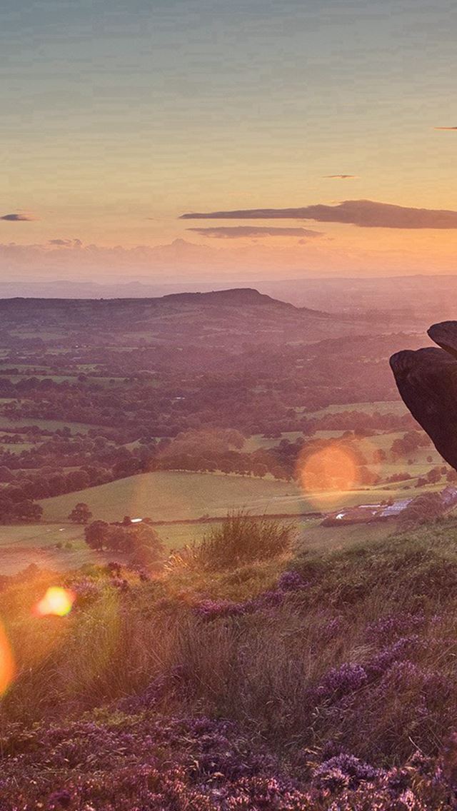 640x1136 Mountain Morning Sun Llight Nature Spring - hill iPhone Wallpaper