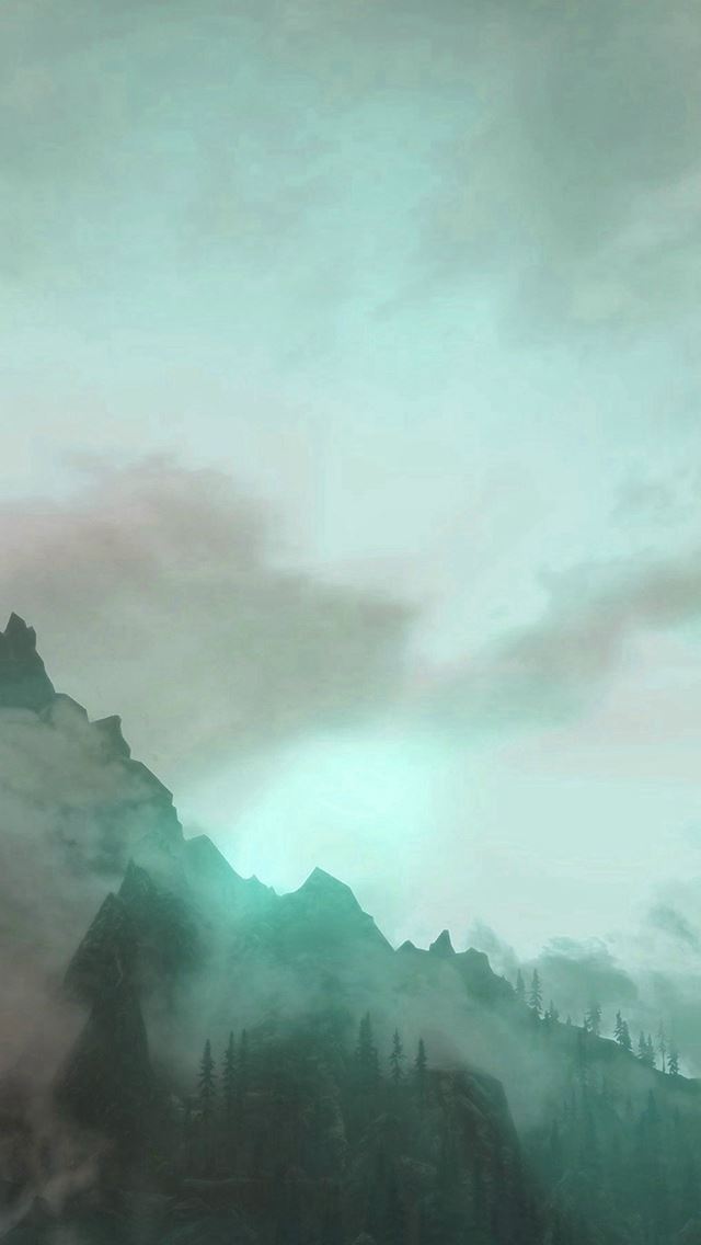 640x1136 Foggy Mountain Sunshine Nature Green - hill iPhone Wallpaper