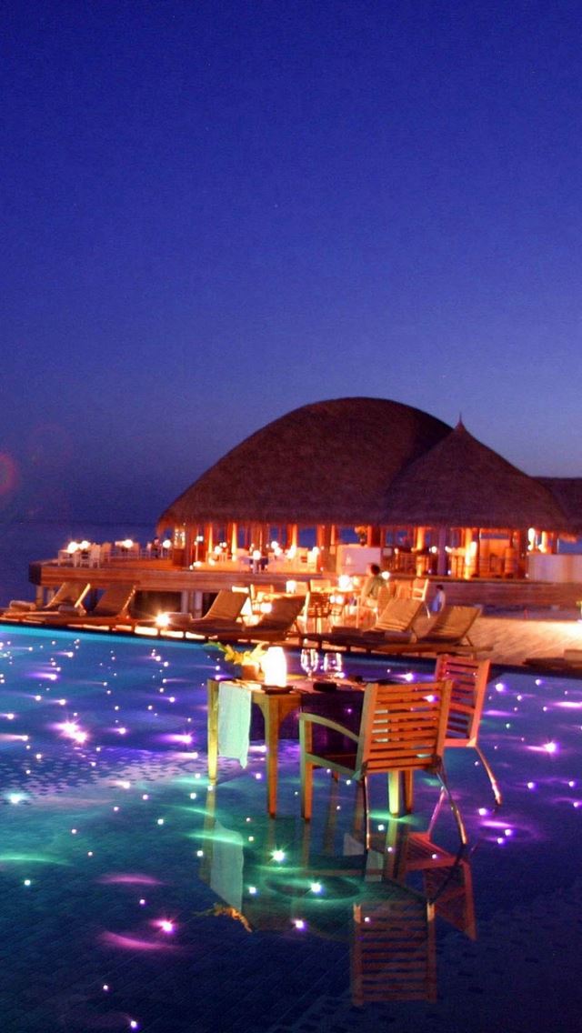 640x1136 Maldives Tropical Resort Evening - shiny iPhone Wallpaper