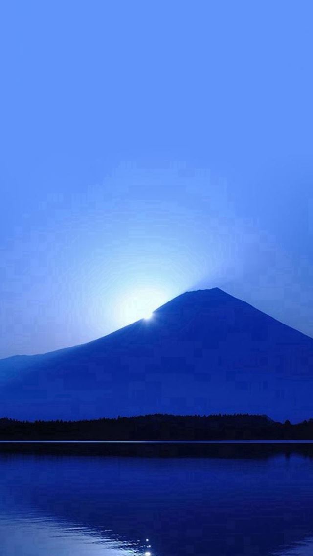 640x1136 Nature Night Bright Mountain River Misty - lake iPhone Wallpaper