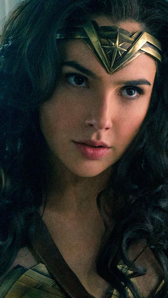 640x1136 Galgadot Wonderwoman Hero Illustration Art - illustration iPhone Wallpaper