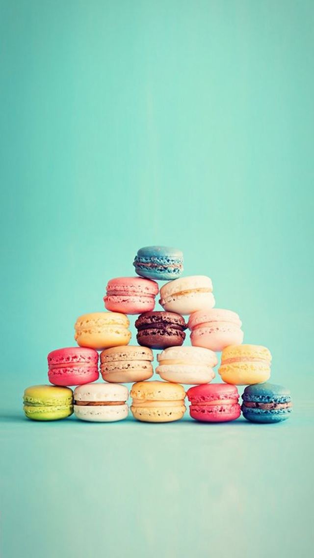 640x1136 Macarons French Cake Pyramid - cake iPhone Wallpaper