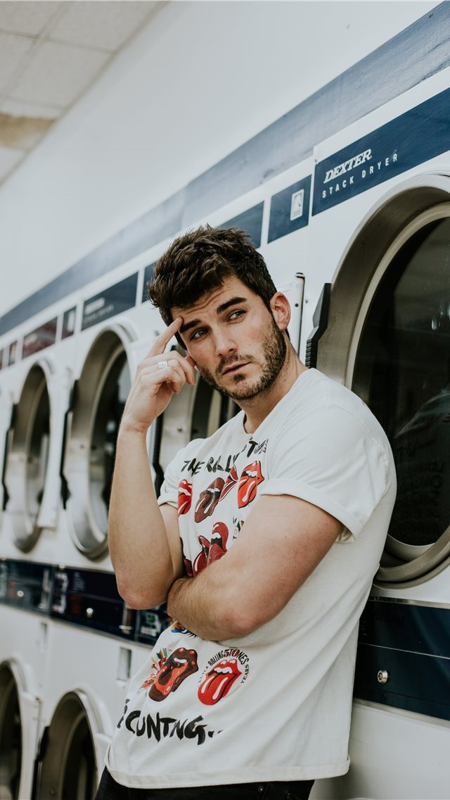 640x1136 laundry mat - male iPhone Wallpaper