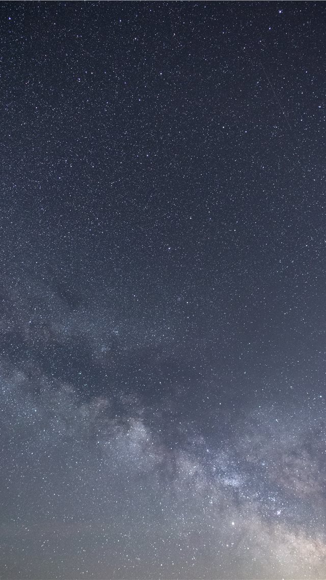 640x1136 Milky Way Portrait - sky iPhone Wallpaper