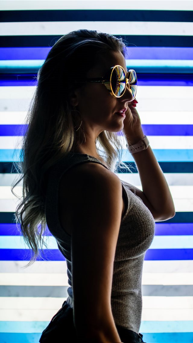 640x1136 Des Moines  United States - watch iPhone Wallpaper