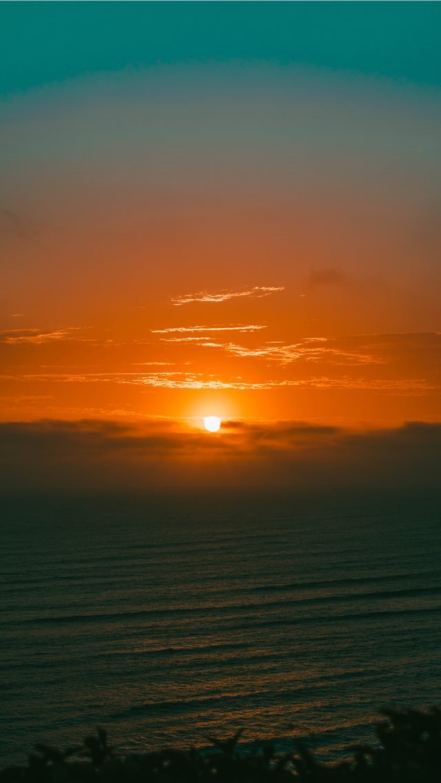 640x1136 Atardecer en lima - sky iPhone Wallpaper