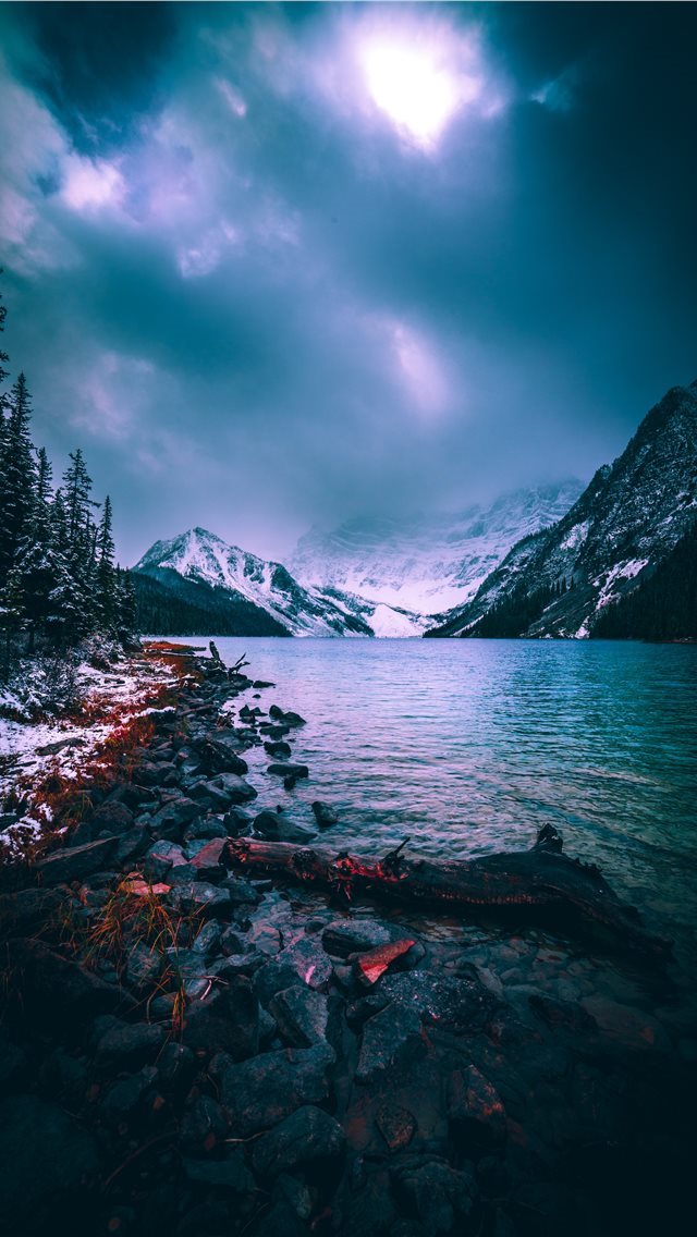 640x1136 Hidden treasure - mountain iPhone Wallpaper