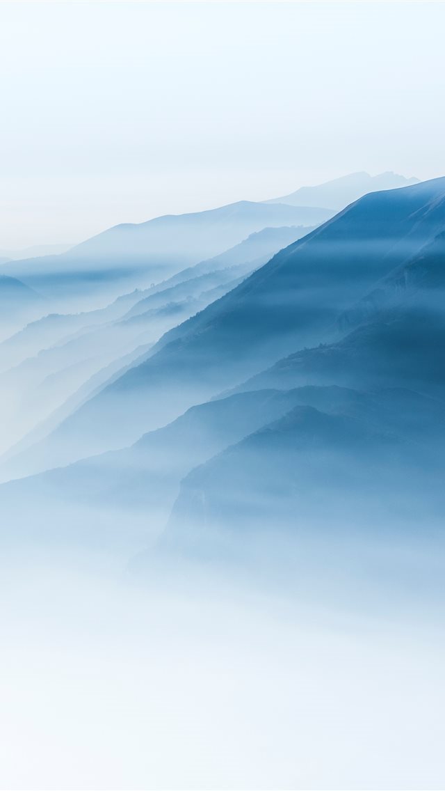 640x1136 Camaggiore  Italy - gradient iPhone Wallpaper