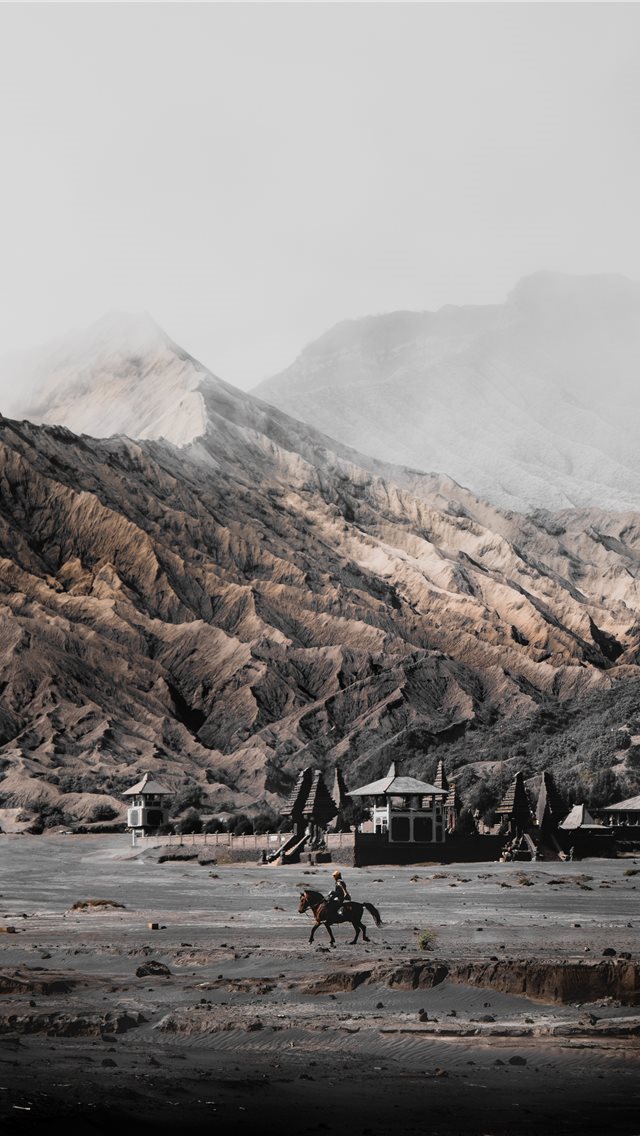 640x1136 Bromo Temple - buildings iPhone Wallpaper