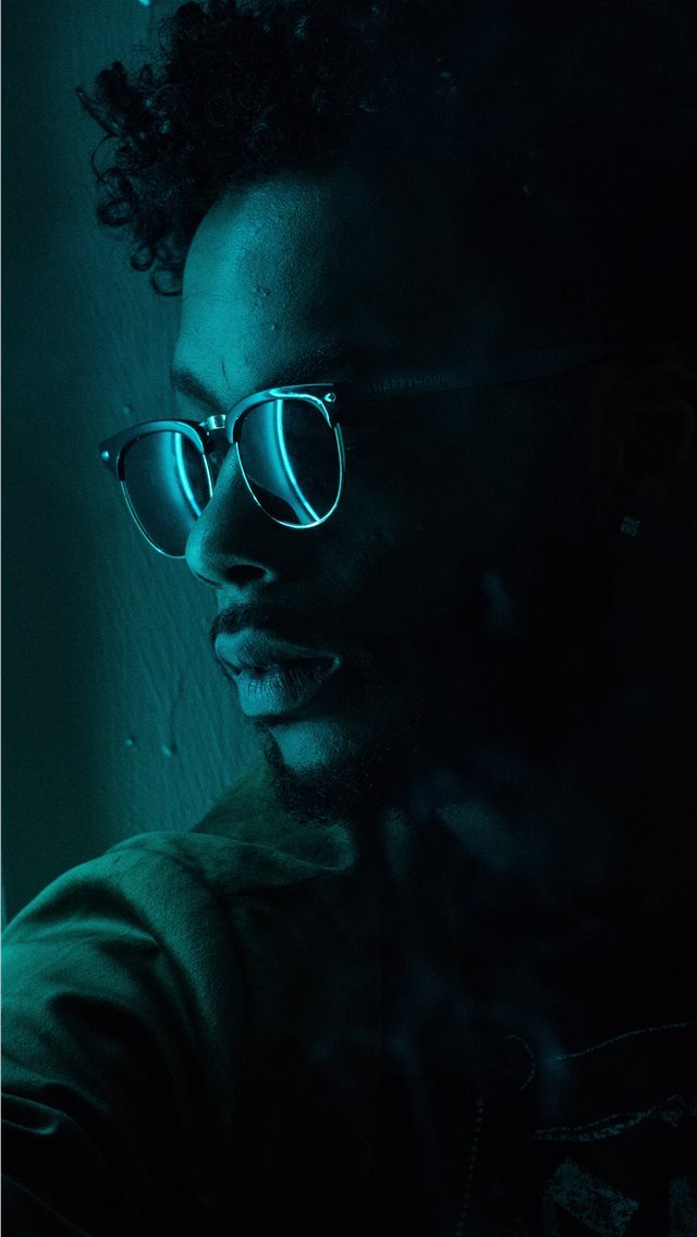 640x1136 Neon Dream - portrait iPhone Wallpaper