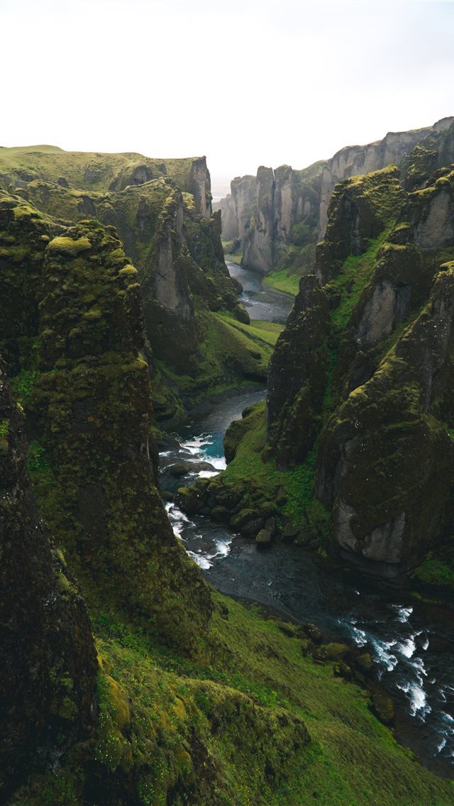640x1136 The Canyon too Hard to Pronounce - iceland iPhone Wallpaper