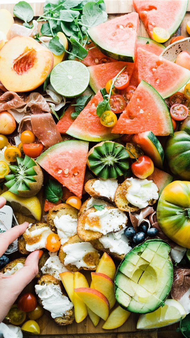 640x1136 Summer Party Platter - breakfast iPhone Wallpaper