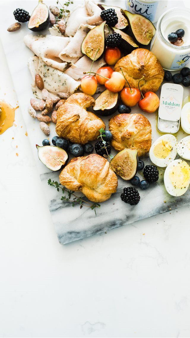 640x1136 Summer Breakfast Platter - egg iPhone Wallpaper