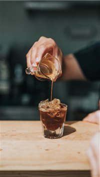 Espresso On the Rocks wallpaper