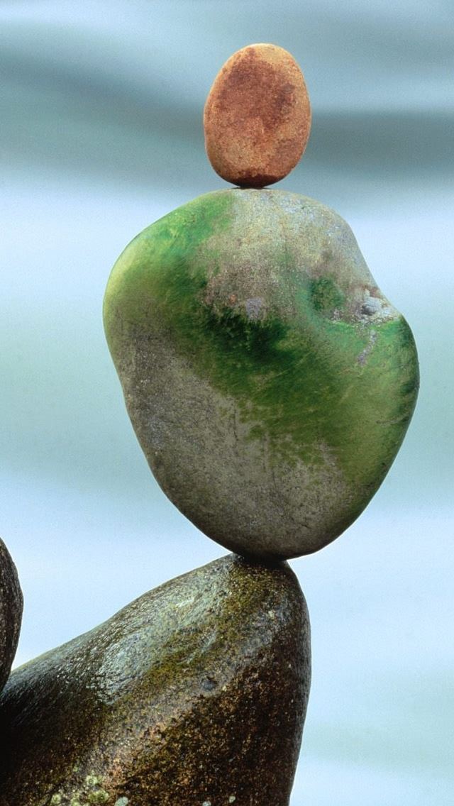 640x1136 Stone equilibrium - stone iPhone Wallpaper