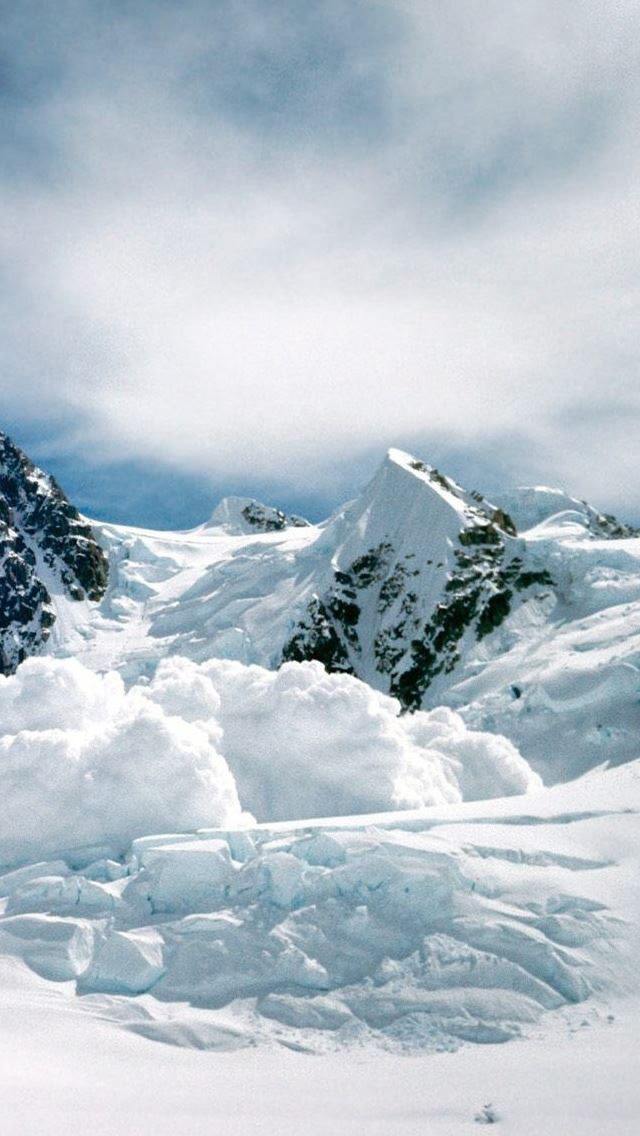 640x1136 Avalanche - clouds iPhone Wallpaper