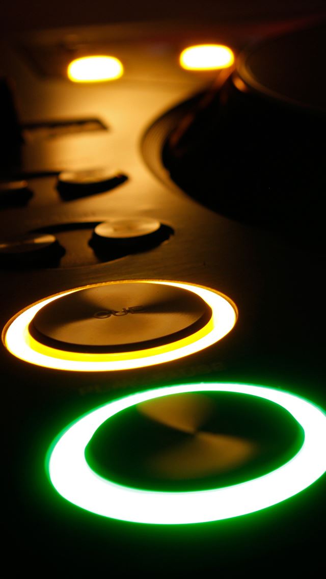640x1136 Music Dark DJ - yellow iPhone Wallpaper