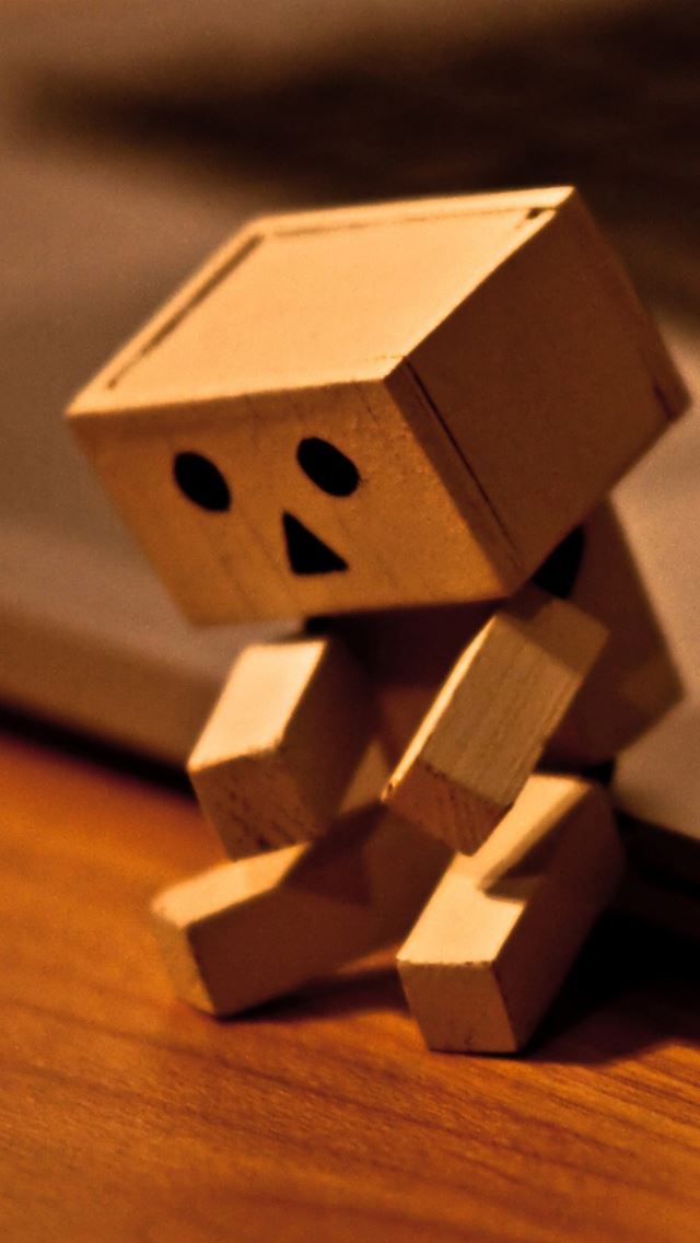 640x1136 Danbo sad - danbo iPhone Wallpaper