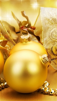 Christmas Globes wallpaper