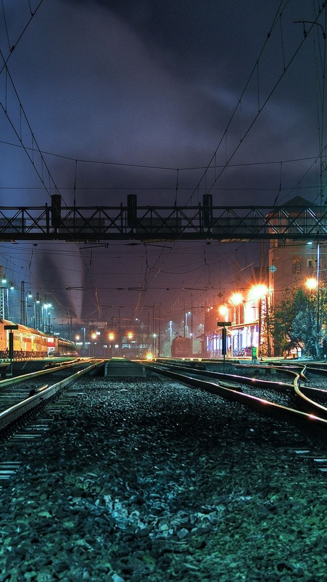640x1136 Train Station -  iPhone Wallpaper