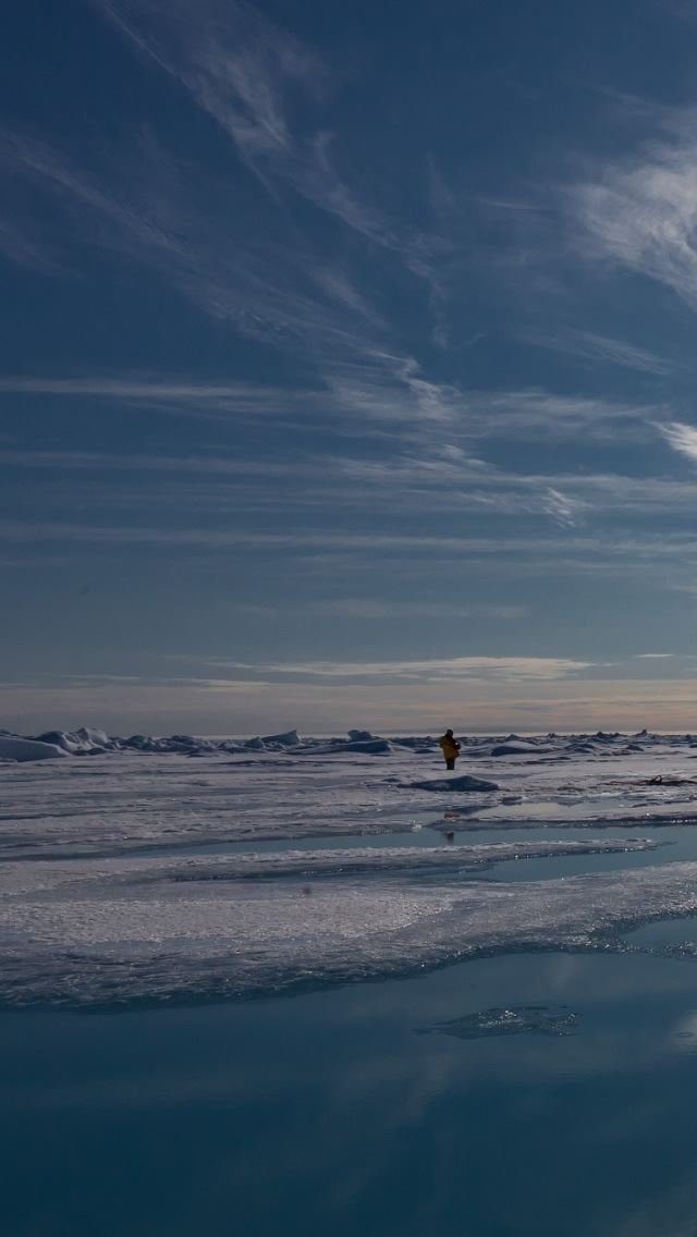 640x1136 Melting Ice -  iPhone Wallpaper