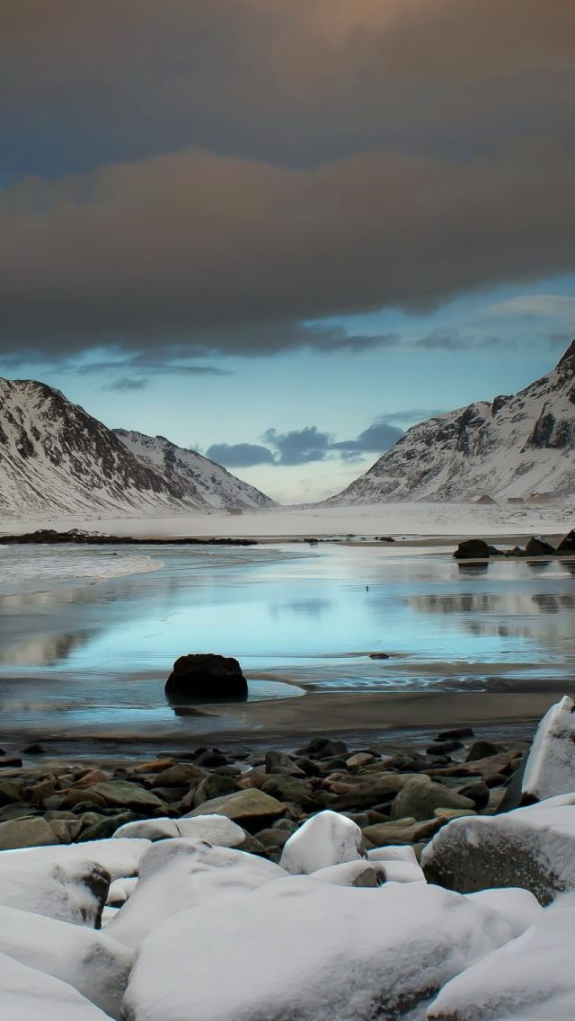 640x1136 Frozen Lake - lake iPhone Wallpaper