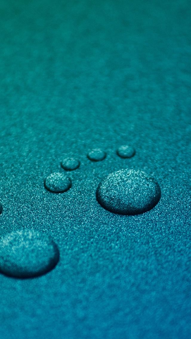 640x1136 Paw Water Drops - roundness iPhone Wallpaper