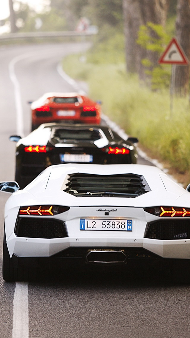 Lamborghini Cars 2 iPhone wallpaper 