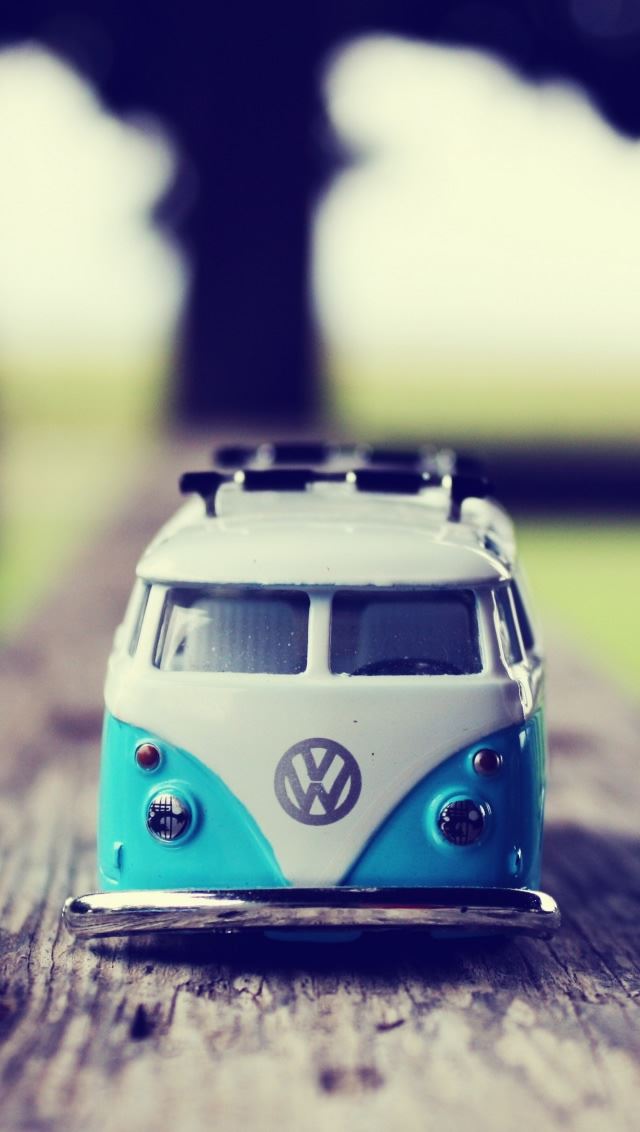 640x1136 Vw Love - wood iPhone Wallpaper