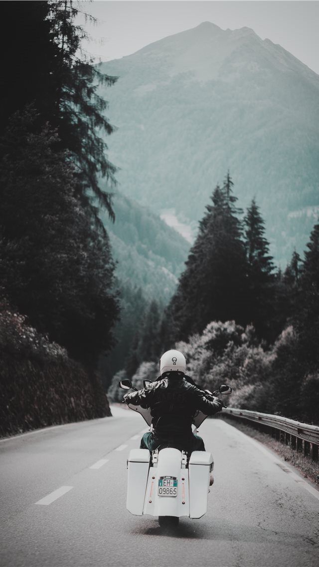 640x1136 Harley Davidson - motorcycle iPhone Wallpaper