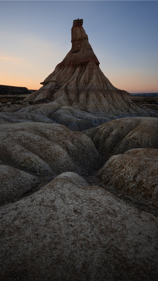 640x1136 A breeze through the desert  - iphone wallpaper iPhone Wallpaper