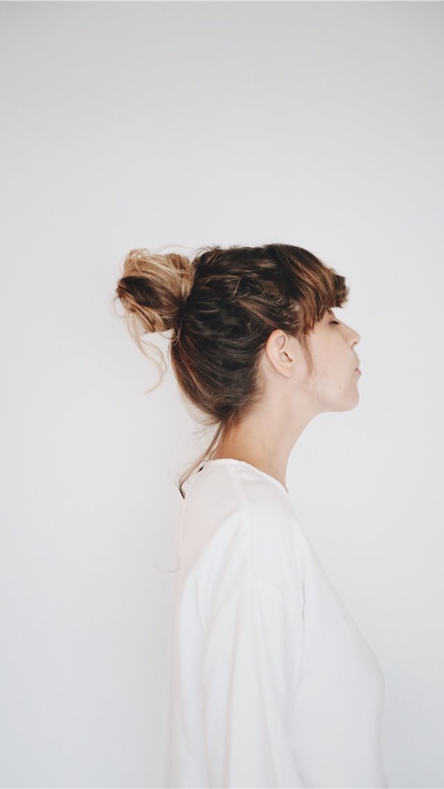 640x1136 wife  - minimal iPhone Wallpaper