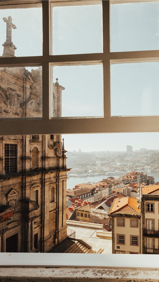 640x1136 Porto  Portugal - window iPhone Wallpaper