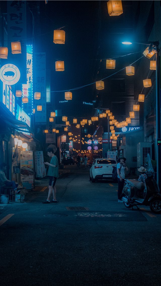 640x1136 Lantern Alley - photography iPhone Wallpaper