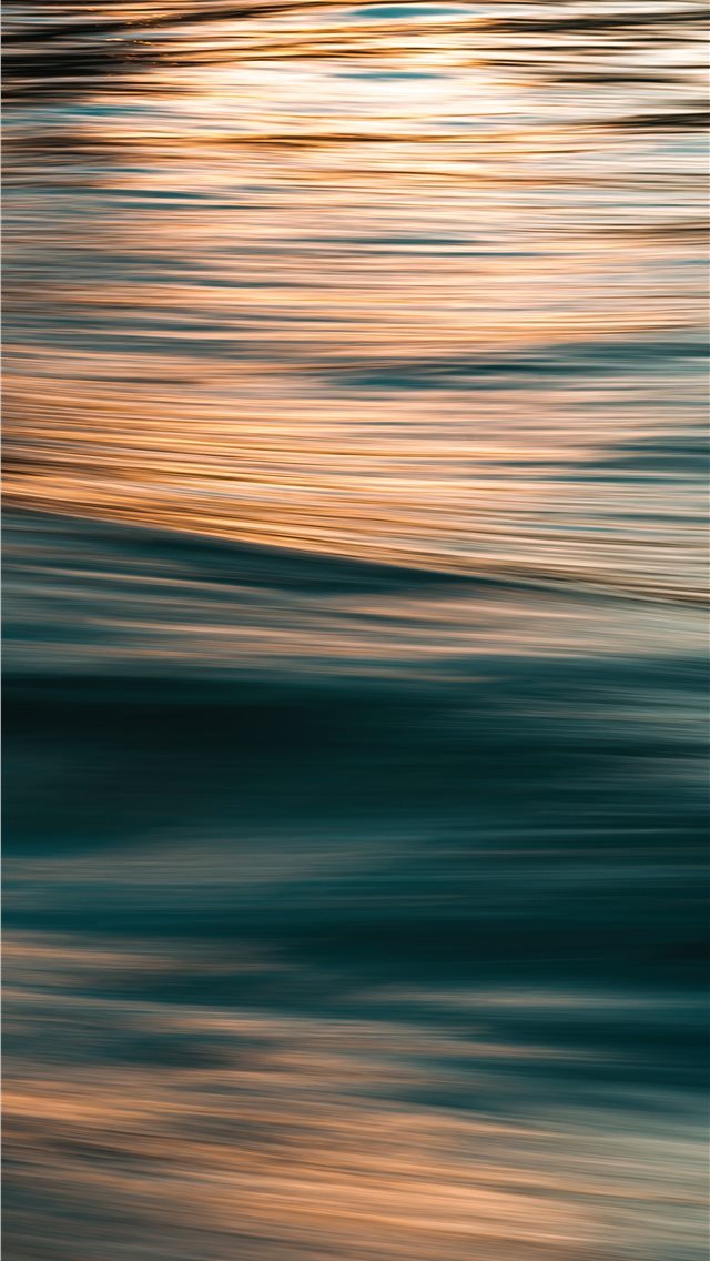640x1136 Golden wave - gold iPhone Wallpaper