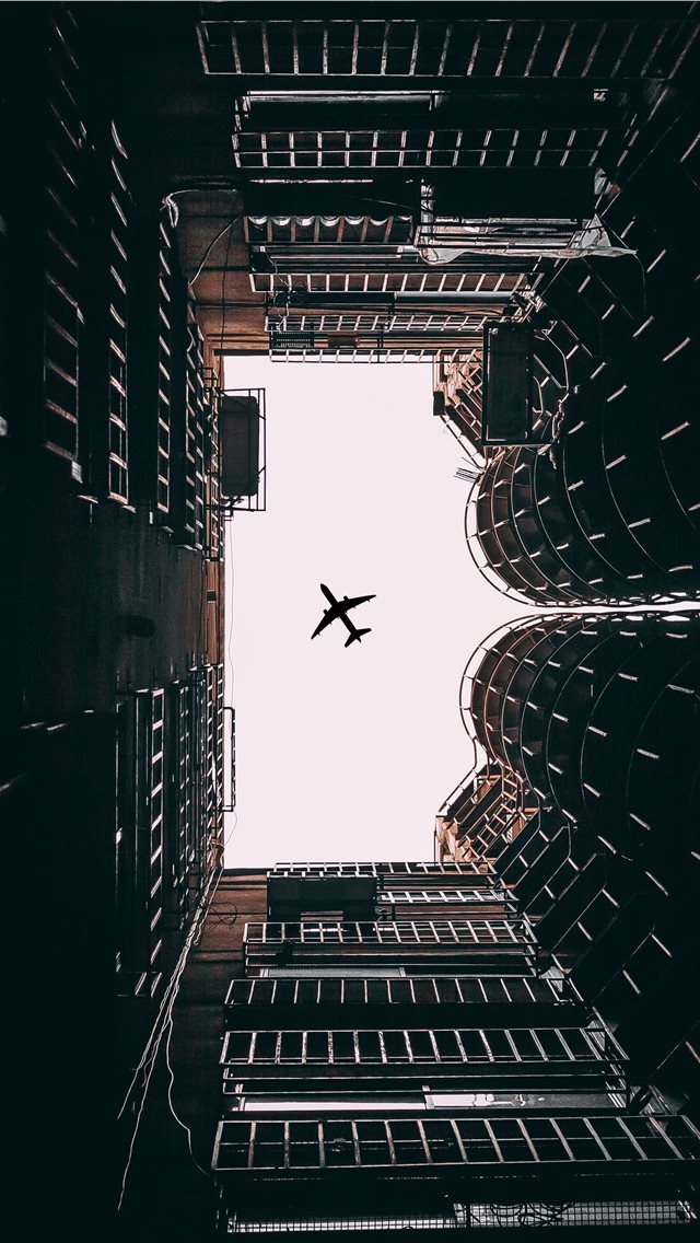 640x1136 Look up -  iPhone Wallpaper