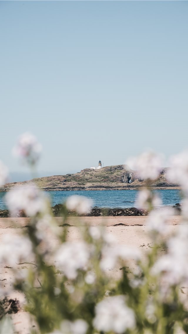 640x1136 Lighthouseinthesky - bokeh iPhone Wallpaper