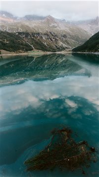 Artificial lake wallpaper
