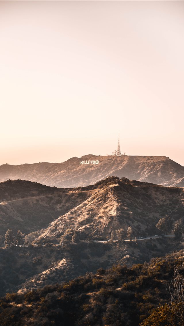 640x1136 Hollywood Hills - summer iPhone Wallpaper
