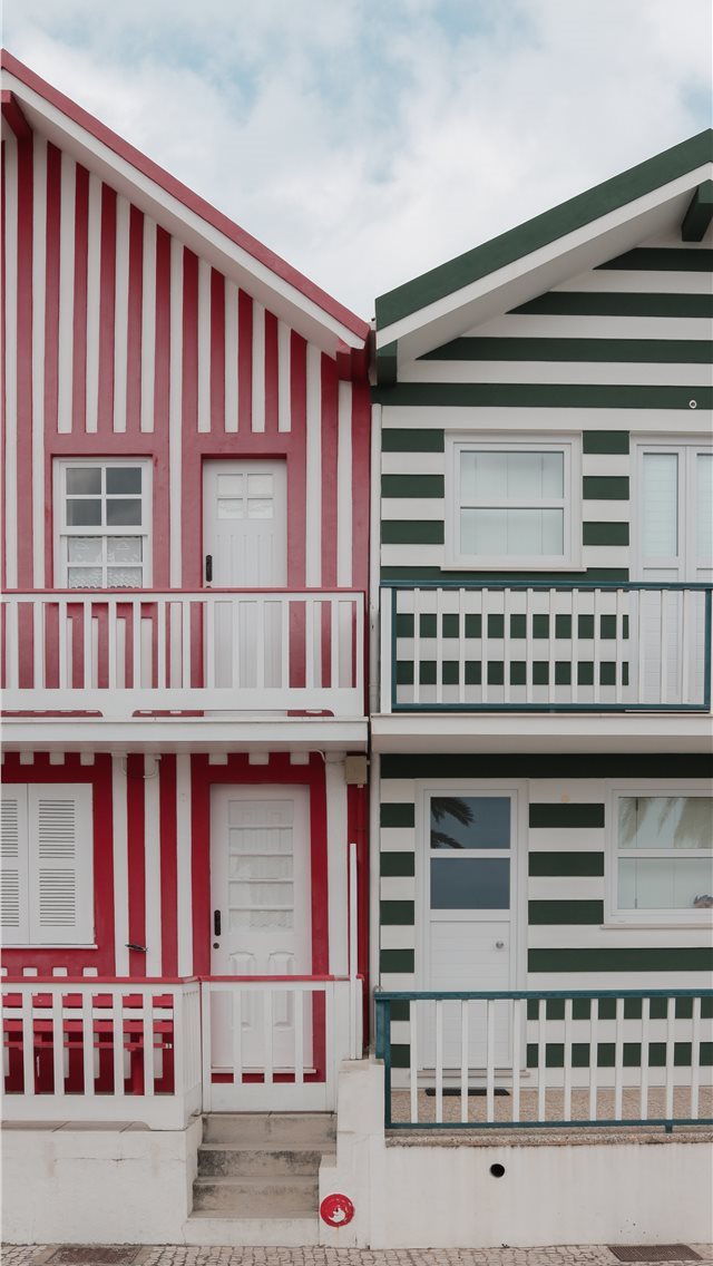 640x1136 House Stripes - color iPhone Wallpaper