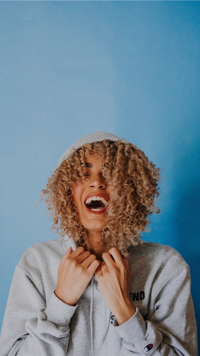 640x1136 Nadhia doing what she enjoys most   laughing  - smile iPhone Wallpaper