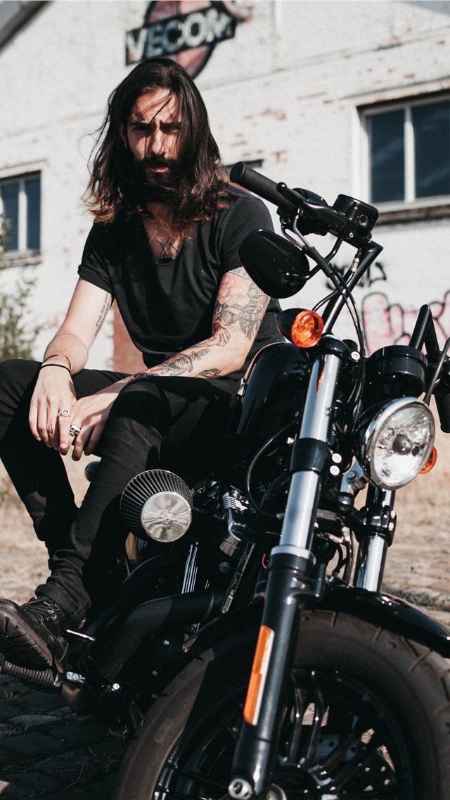 640x1136 Antwerp  Belgium - bike iPhone Wallpaper