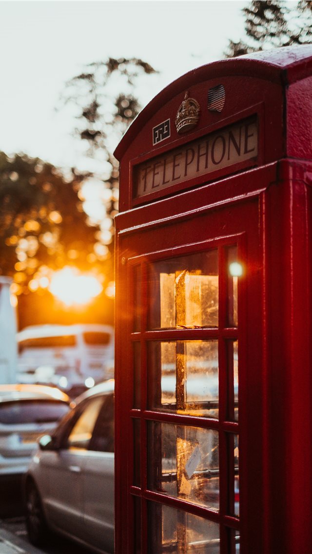 640x1136 Red Telephone - flare iPhone Wallpaper