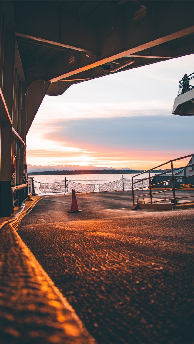 640x1136 Seattle Ferry Terminal  Seattle  United States - terminal iPhone Wallpaper